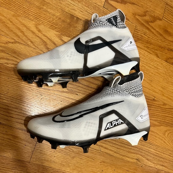 Nine Alpha Menace Elite 3 Cleats - Picture 3 of 8